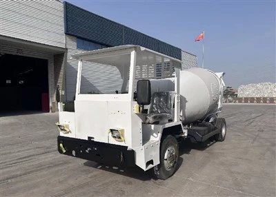 4m³ Madencilik Beton Mikseri Kamyonu